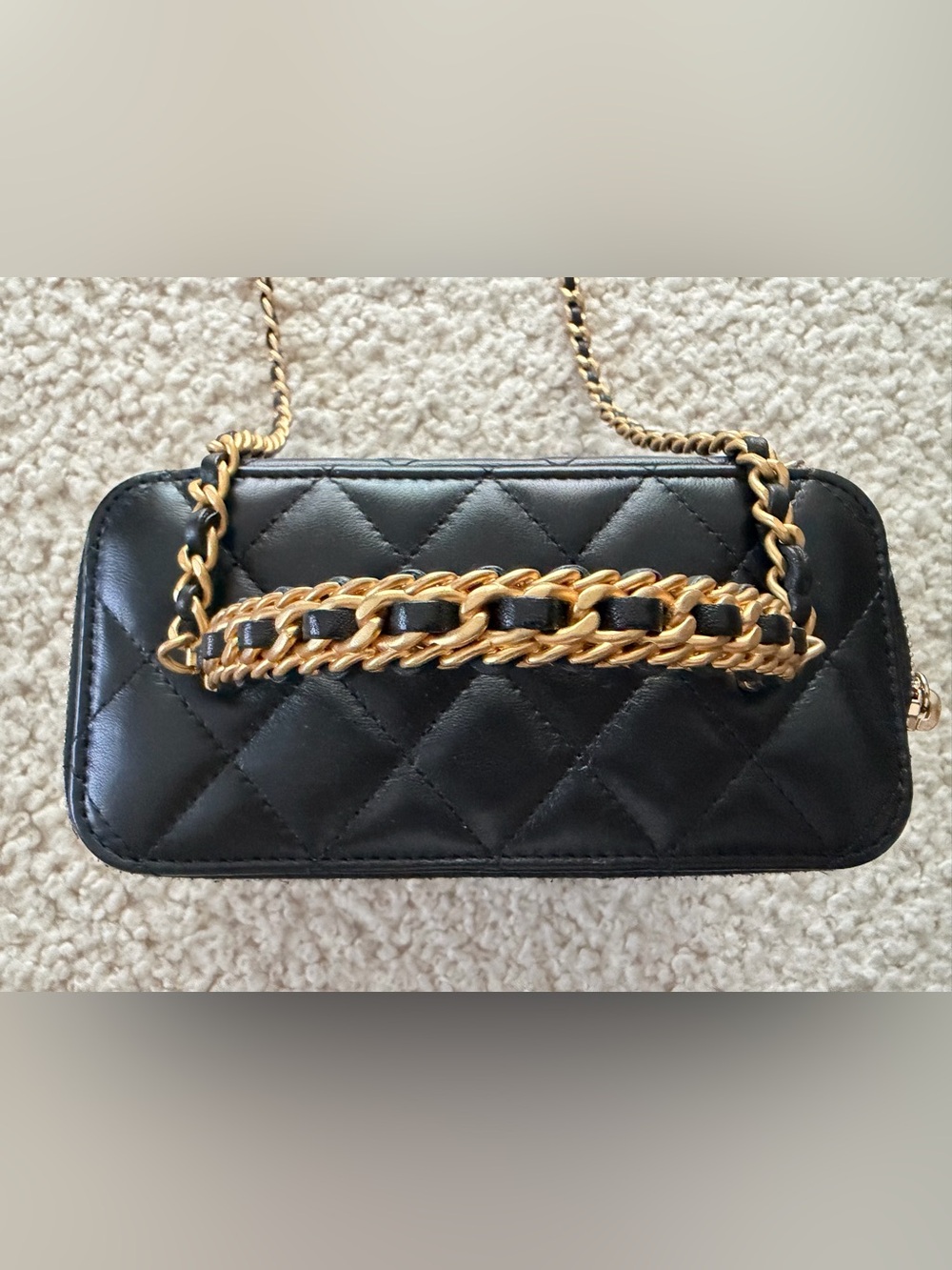 CHANEL Small Top Handle Vanity- PRICE FIRM$$ - Picture 4 of 7